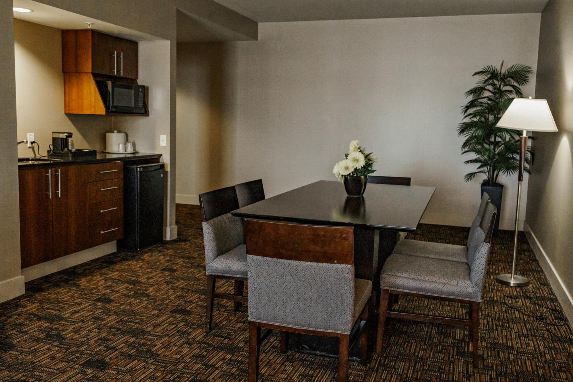 Radisson Hotel Edmonton Airport Leduc Eksteriør bilde
