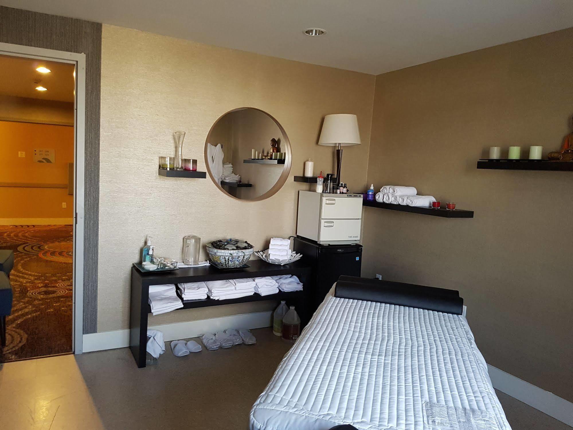 Radisson Hotel Edmonton Airport Leduc Eksteriør bilde